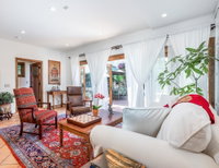 Romantic Melrose Retreat - Relax in the Sunshine Accommodation Ohio