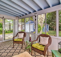 Royal Oak House with Sunroom - 17 Mi to Detroit - Accommodation Ohio