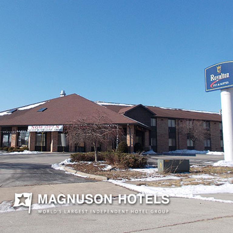 Royalton Inn And Suites Wilmington - thumb 3