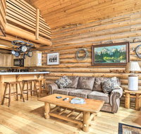 Rustic Jackson Hole Abode with Snow King Views! - Accommodation Ohio