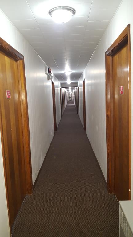 Sands Motel - thumb 1