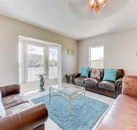 Sea Forever, 5 Bedrooms, Loft, Ocean Views, Sleeps 16 - Accommodation Ohio