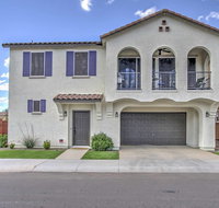 Serene Gilbert Home - Walk to Pool, 5 Mi to SanTan - Accommodation Ohio