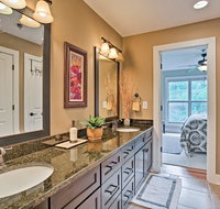 Silver Point Condo with Lake View by Hurricane Marina - Accommodation Ohio