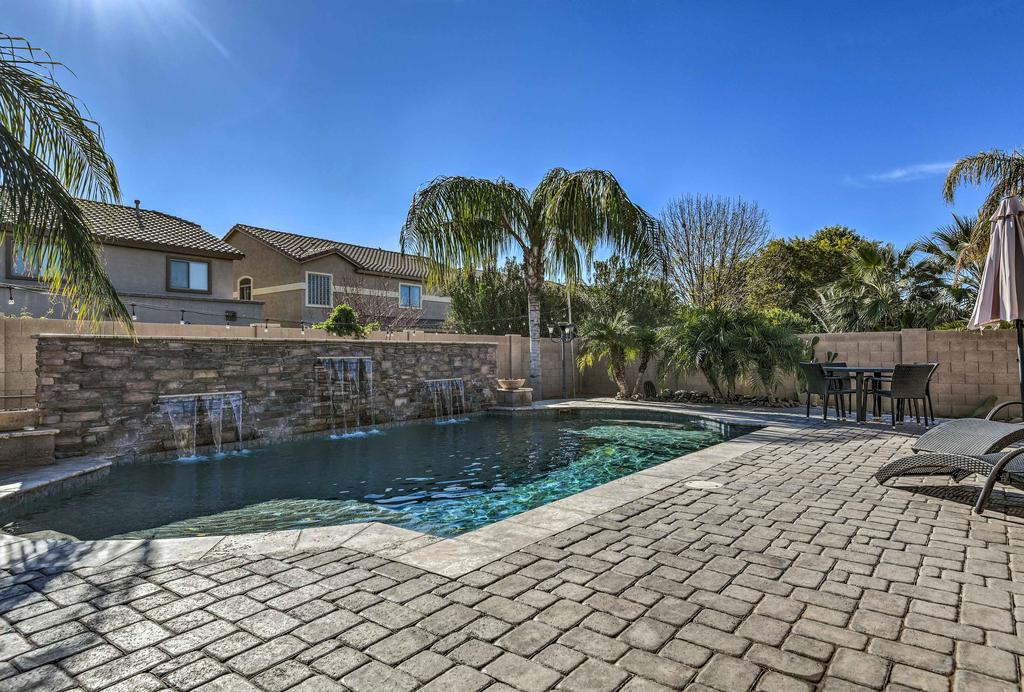 Stunning Maricopa Home - Walk To Copper Sky Park! - thumb 1