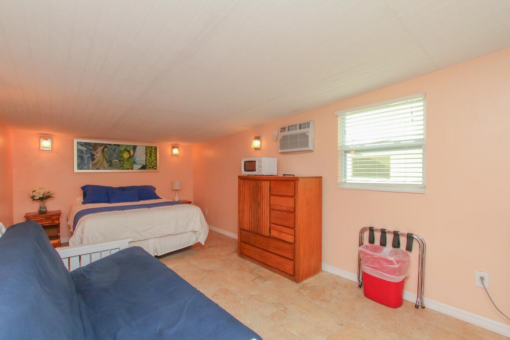 Sunset Cove Beach Resort - thumb 1