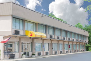 Super 8 By Wyndham Ashland