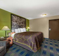 Super 8 by Wyndham Cleveland - Accommodation Ohio
