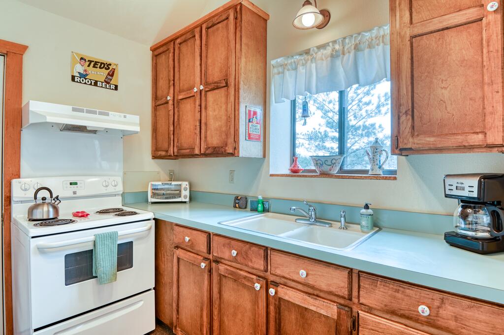 The Chamberlain Chalet - thumb 3