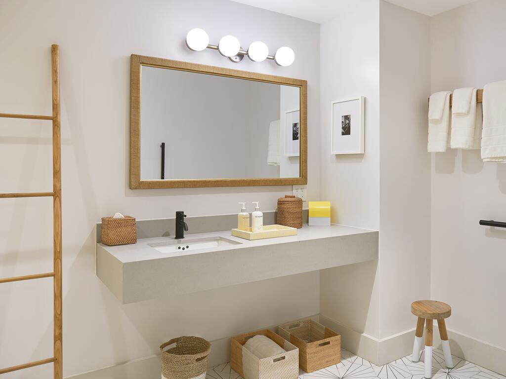 The Rockaway Hotel - thumb 3