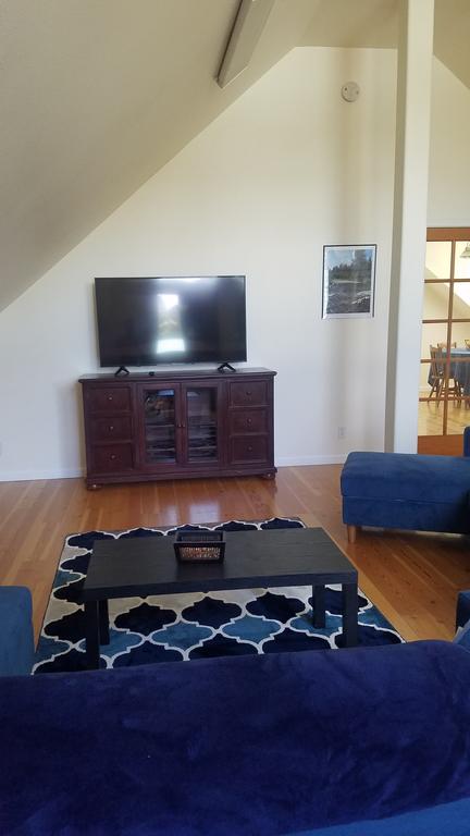 The School House - thumb 2