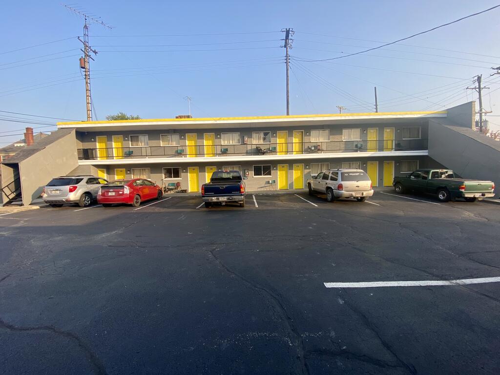 Towne House Motel - thumb 0