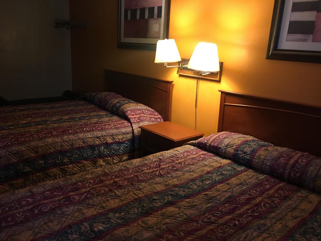 Towne House Motel - thumb 1