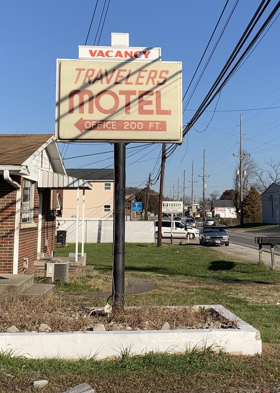 TRAVELERS MOTEL - thumb 3