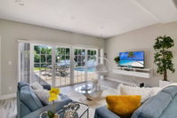 Tropical Lake House with Fishing - Minutes to beach Accommodation Ohio