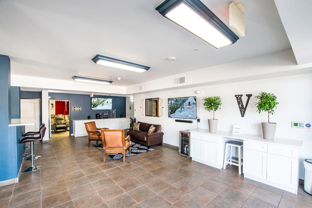 Vistas 115 - Modern Luxury Amenities Sleeps 4 - thumb 2