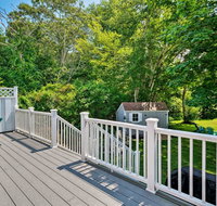 Waterfront Hyannis Port Cottage Walk to Beach - Accommodation Ohio