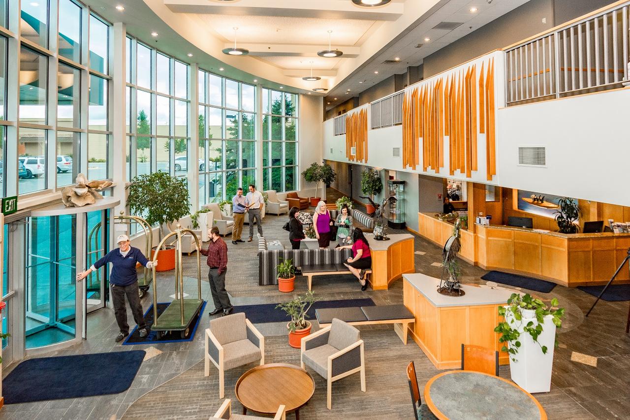 Dimond Center Hotel - thumb 3