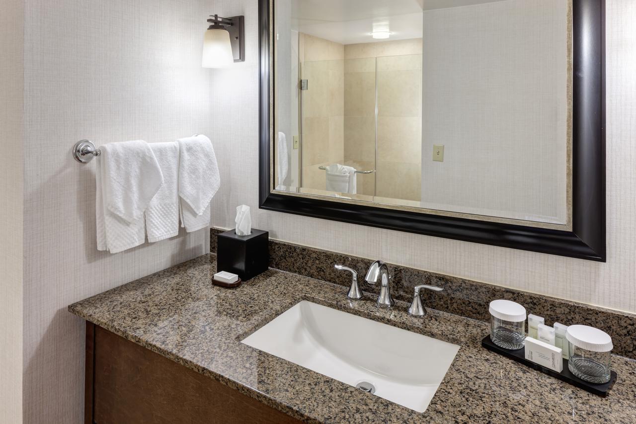 Embassy Suites Anchorage - thumb 18