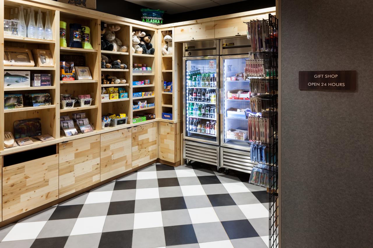 Embassy Suites Anchorage - thumb 9