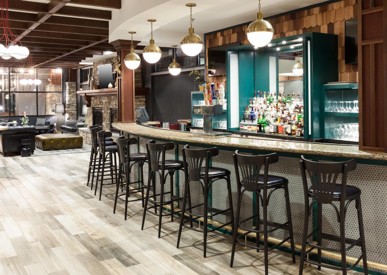 Embassy Suites Anchorage - thumb 8