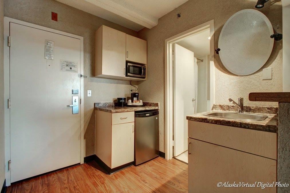 Aviator Hotel Anchorage - thumb 12