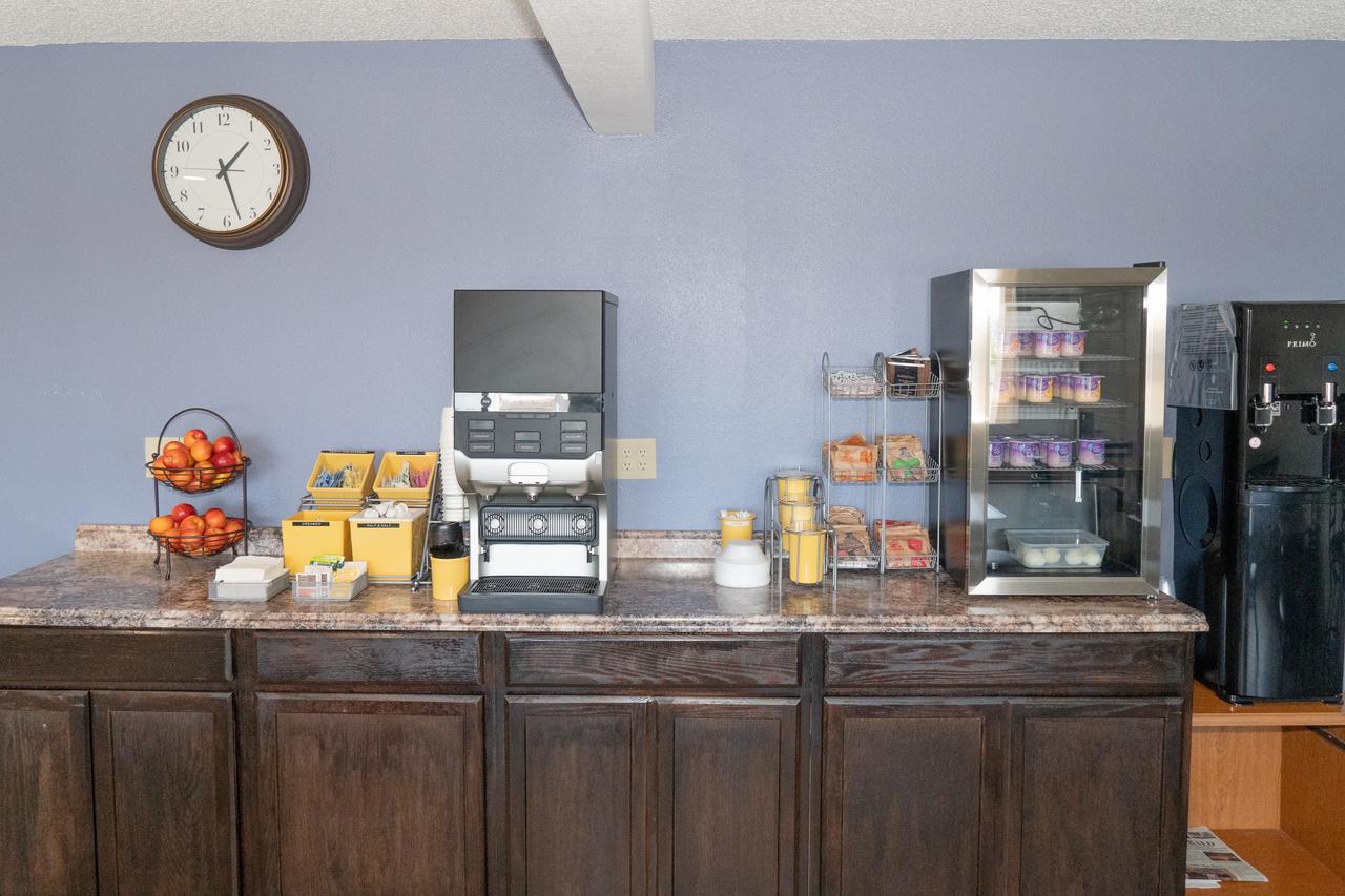 Days Inn By Wyndham Lake Havasu - thumb 3