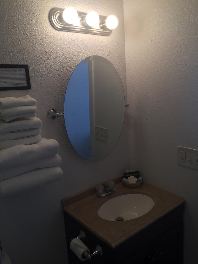 Little Daisy Motel - thumb 34