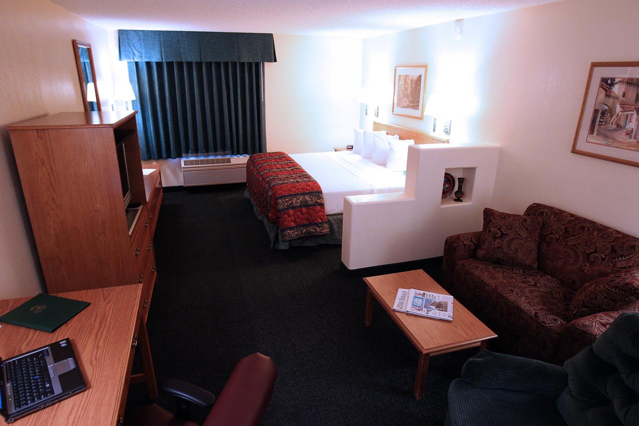 Gateway Studio Suites - thumb 30