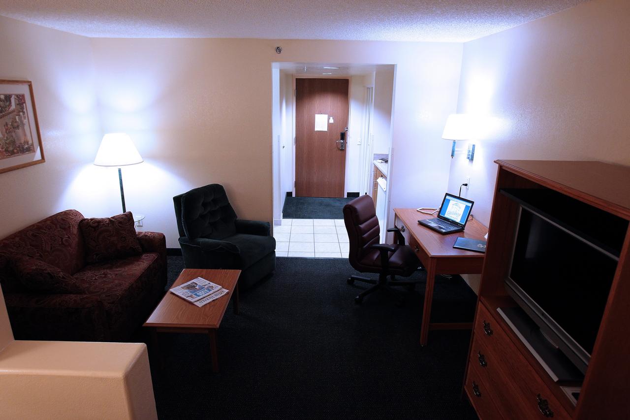 Gateway Studio Suites - thumb 36