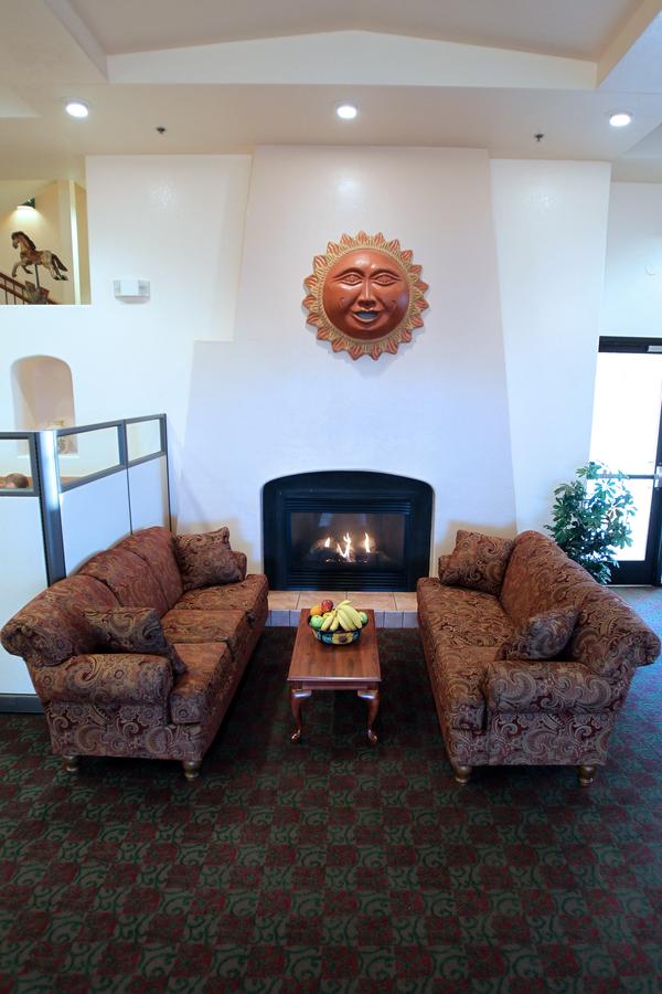 Gateway Studio Suites - thumb 14