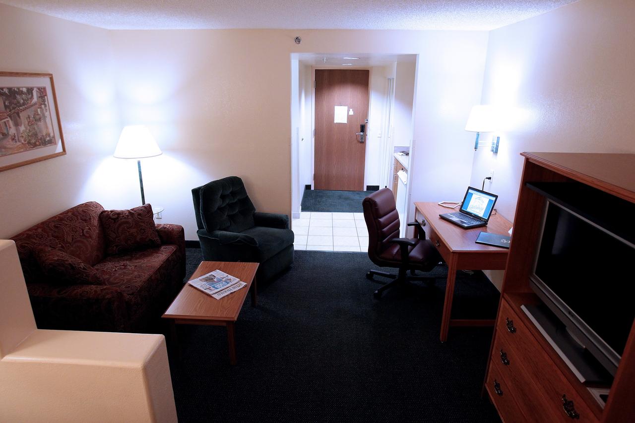 Gateway Studio Suites - thumb 28