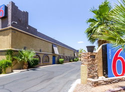 Motel 6 Glendale AZ