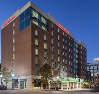 Hampton Inn  Suites Little Rock-Downtown - Accommodation Ohio