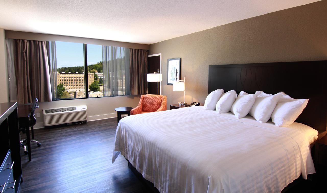 The Hotel Hot Springs - thumb 21