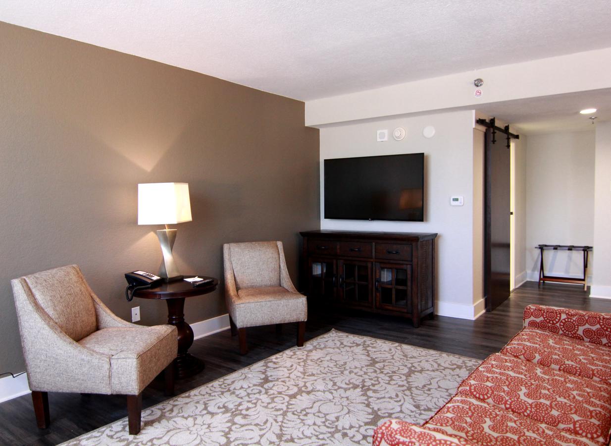 The Hotel Hot Springs - thumb 3