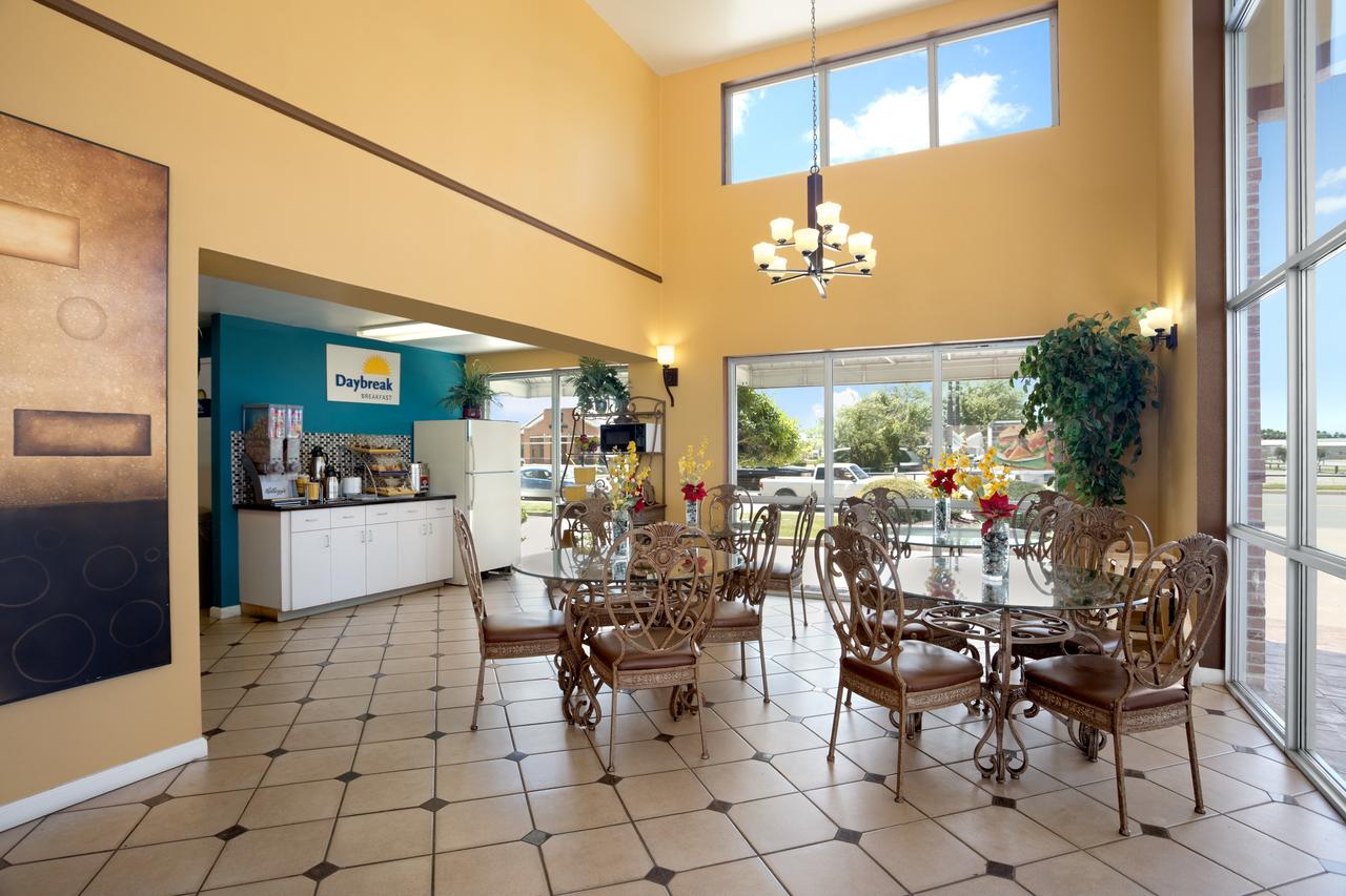 Days Inn By Wyndham Conway - thumb 6