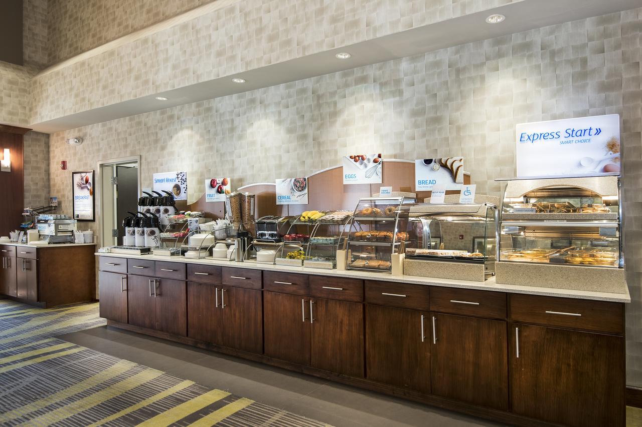 Holiday Inn Express Conway - thumb 16