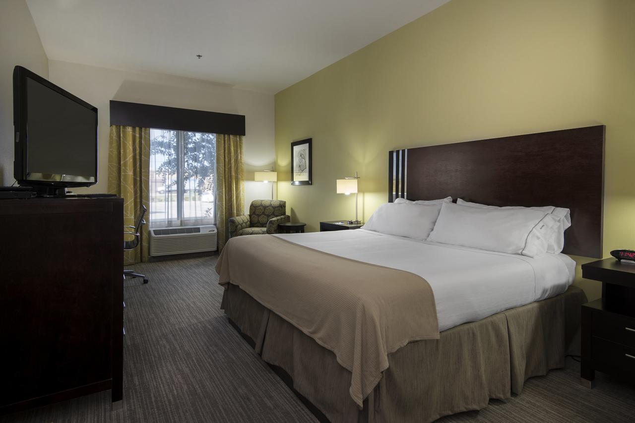 Holiday Inn Express Conway - thumb 8