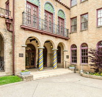 Hotel Seville an Ascend Hotel Collection Member - Accommodation Ohio