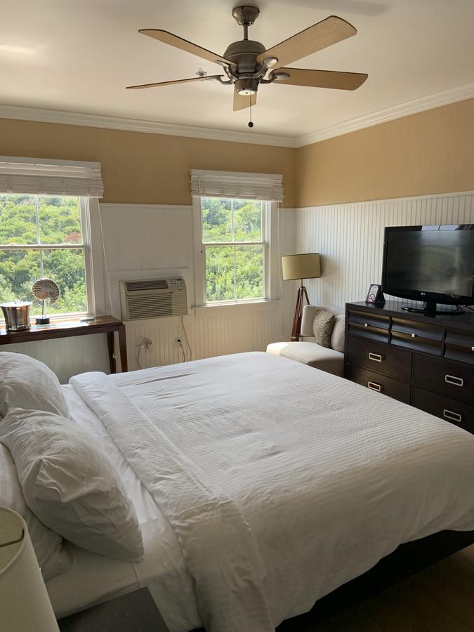 Ballard's - thumb 18