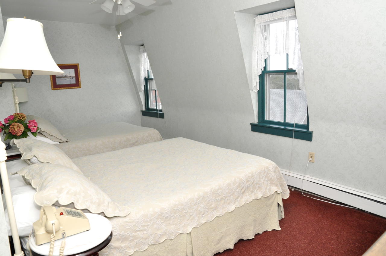 National Hotel - thumb 13