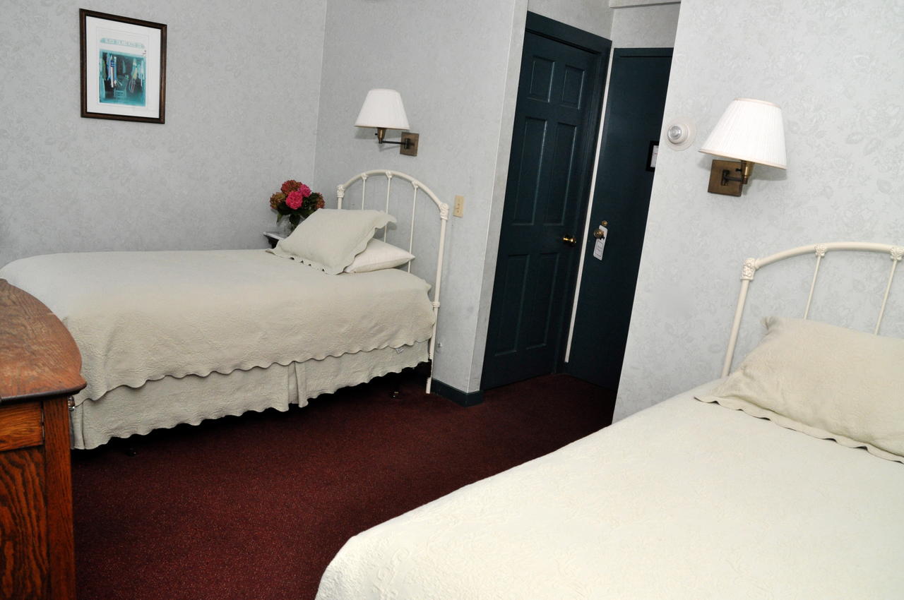 National Hotel - thumb 5