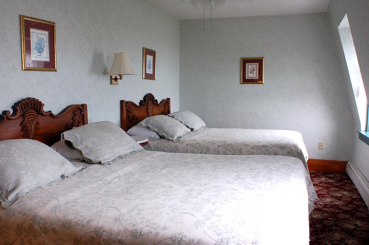 National Hotel - thumb 12