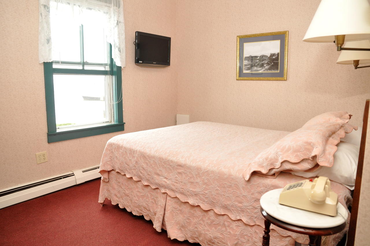 National Hotel - thumb 7