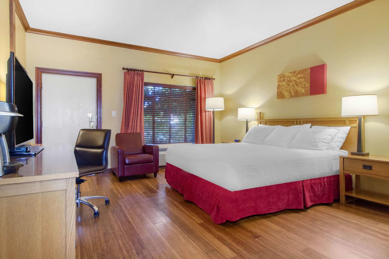 Inn Marin And Suites, An Ascend Hotel Collection Member - thumb 25