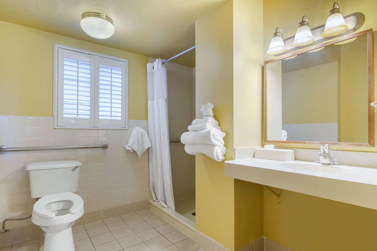 Inn Marin And Suites, An Ascend Hotel Collection Member - thumb 37