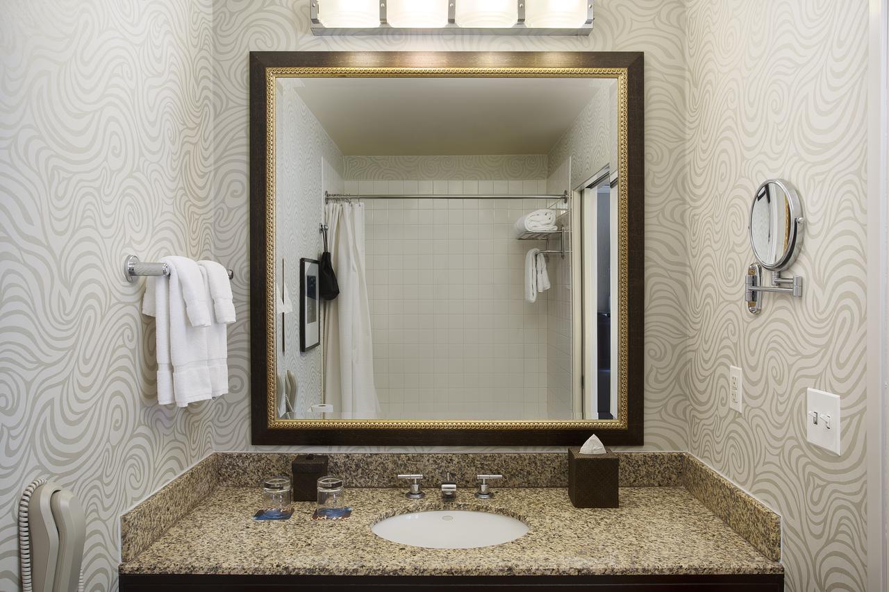 Juniper Hotel Cupertino, Curio Collection By Hilton - thumb 8