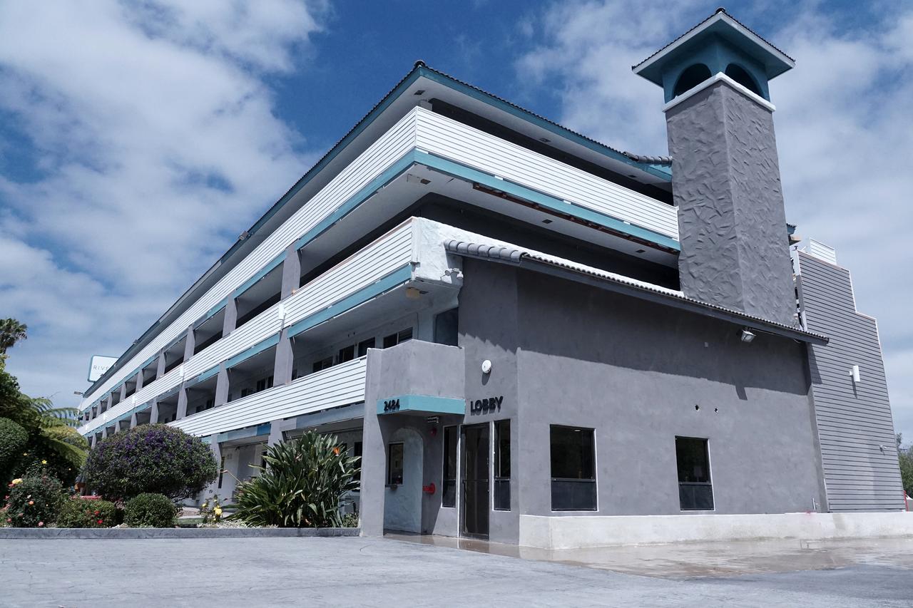 Riverleaf Inn Mission Valley - thumb 13