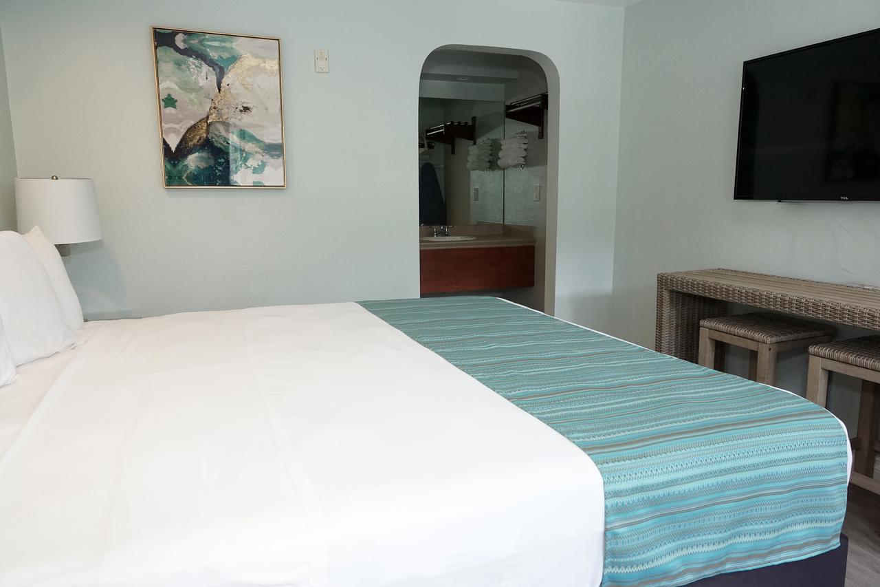 Riverleaf Inn Mission Valley - thumb 20